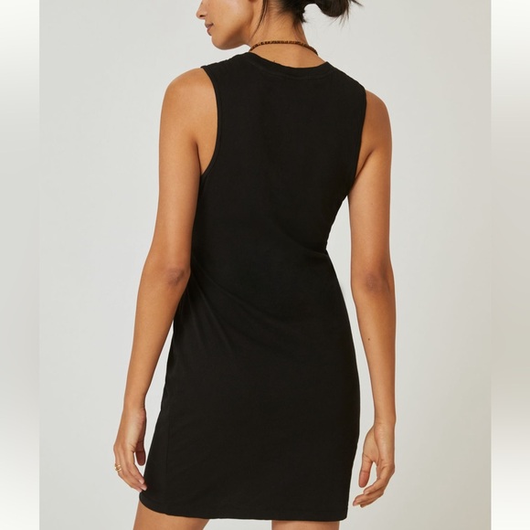 T.La Twisted Cut Out Dress - Picture 3 of 5